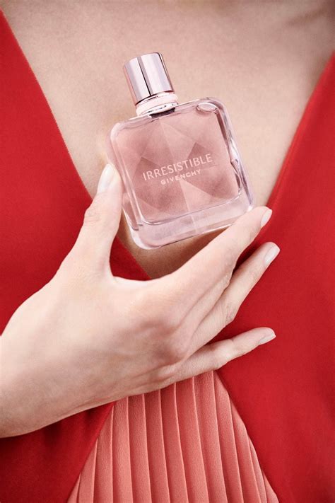 nouveau parfum givenchy femme 2015|where to buy givenchy perfume.